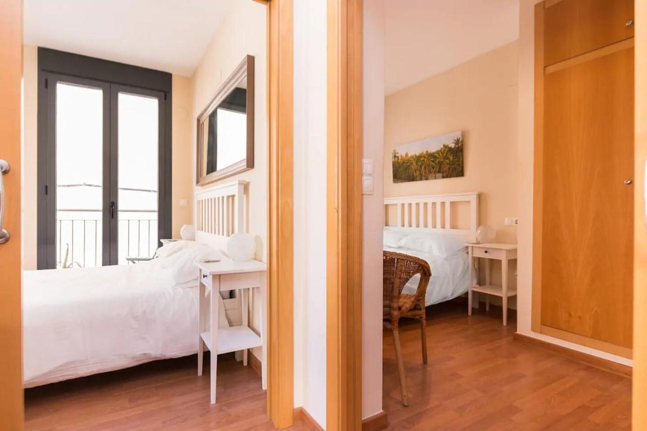 Alc - Modern 2 Bed Apartment In Historic Centre Alicante Eksteriør billede