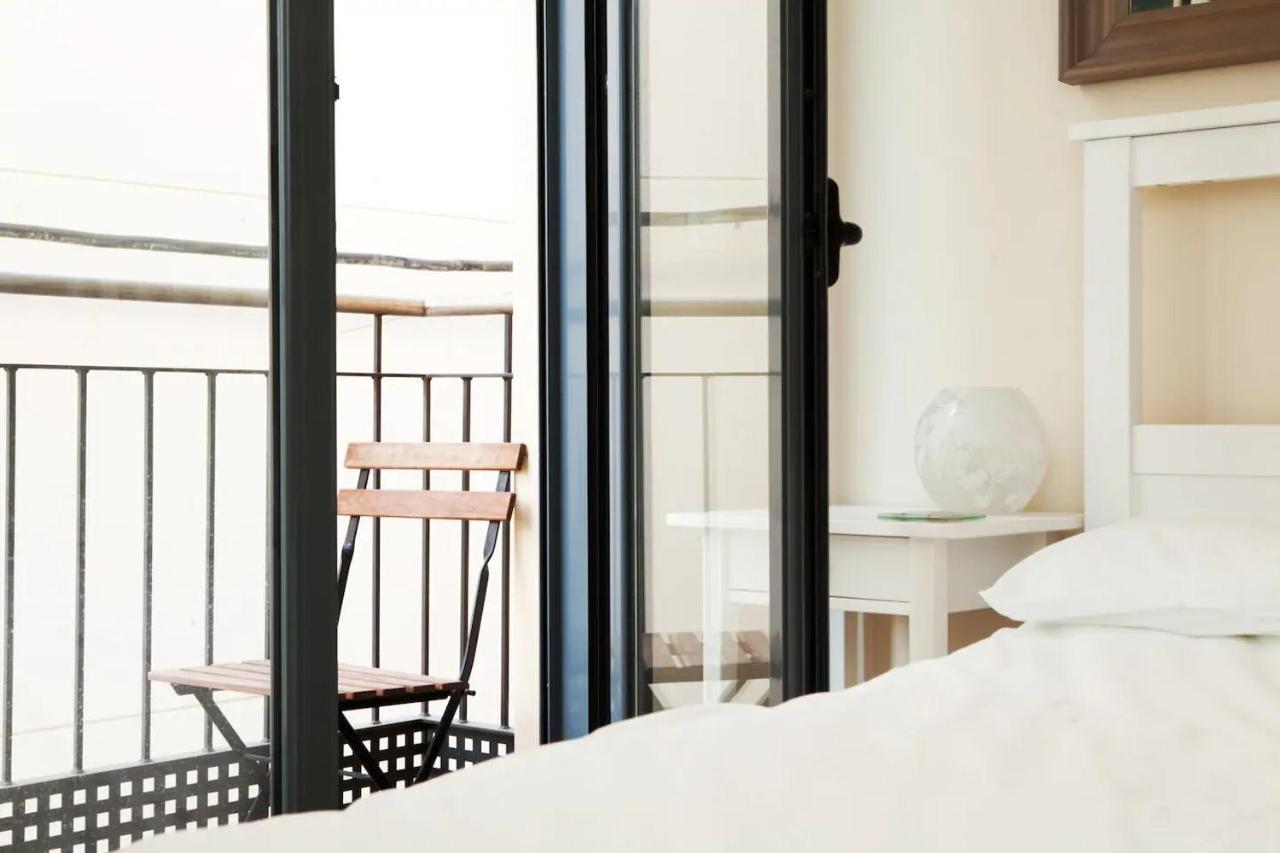 Alc - Modern 2 Bed Apartment In Historic Centre Alicante Eksteriør billede